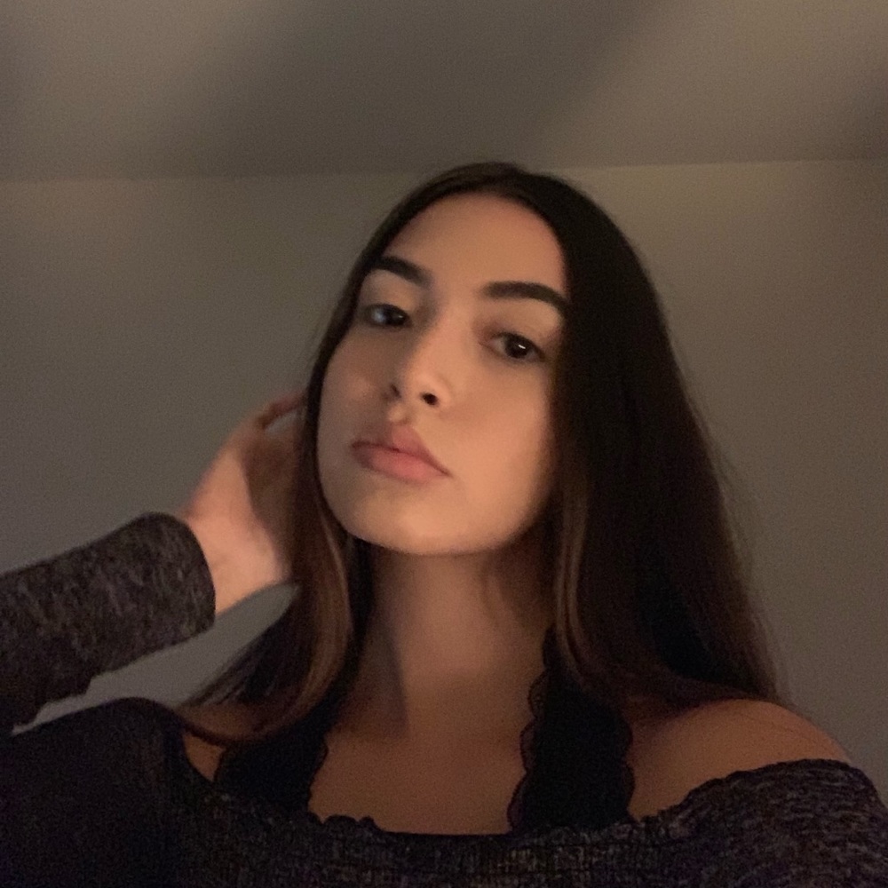 Meet your Posher, Iris